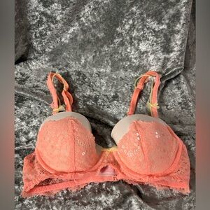 PINK Victoria’s Secret Dream Angels Demi Bra